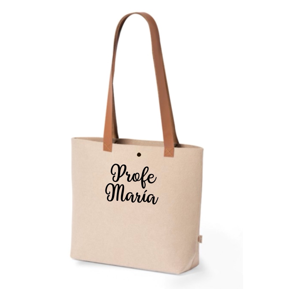 Handmade’s Victim Bolso de fieltro beige personalizado