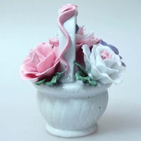 Mary-G Cesta Flores 2036