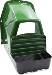 miniatura nido para gallinas