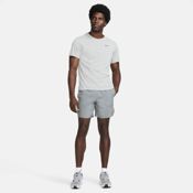 miniatura Imagen CAMISETA NIKE M DF UV MILLER SS GRIS T SHIRT DV9315-098