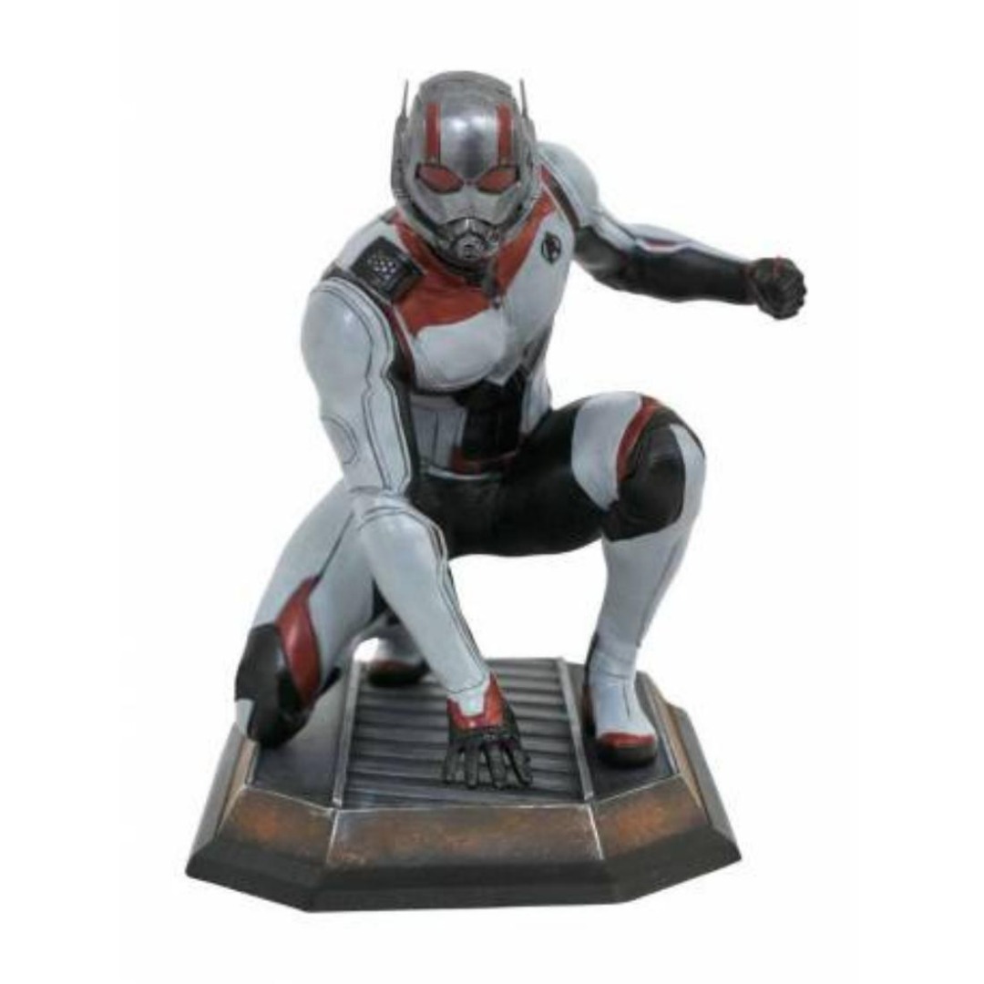 Diamond Select Figura Estatua PVC Marvel Gallery de Diamond Select Toys Ant Man Endgame Traje Quantum Realm 15 cm