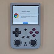 miniatura Consola Retro Emuladora MR.Anbernic RG353V