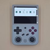 miniatura Consola Retro Emuladora MR.Anbernic RG353V