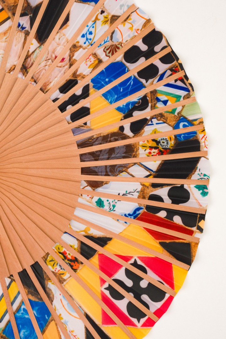 miniatura Abanico de madera y tela, exclusivo, moderno. Hecho a mano
