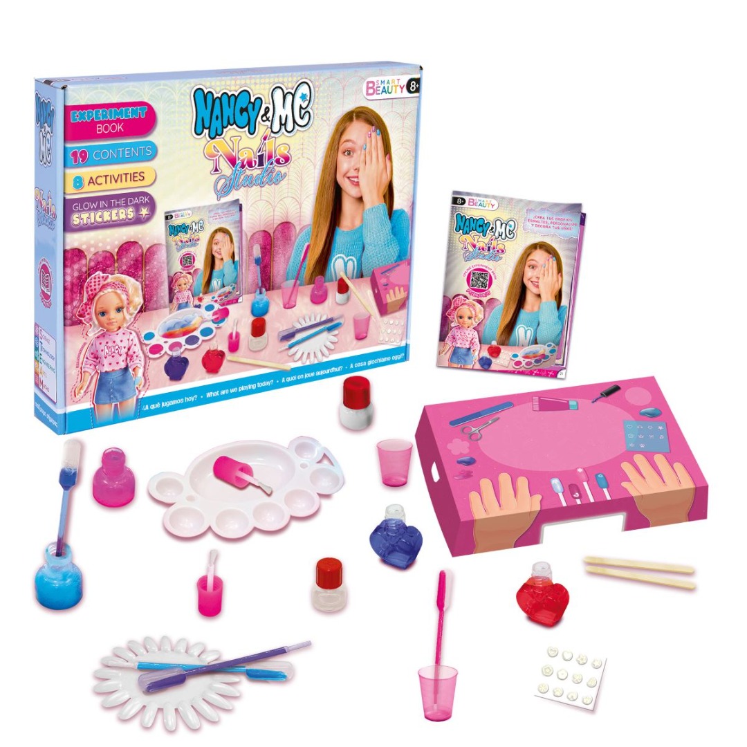 Nails Studio Nancy & Me de Famosa