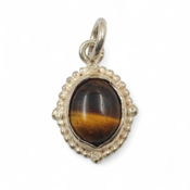 miniatura Colgante Ojo de Tigre Ovalado Engarzado en Plata 1r Ley