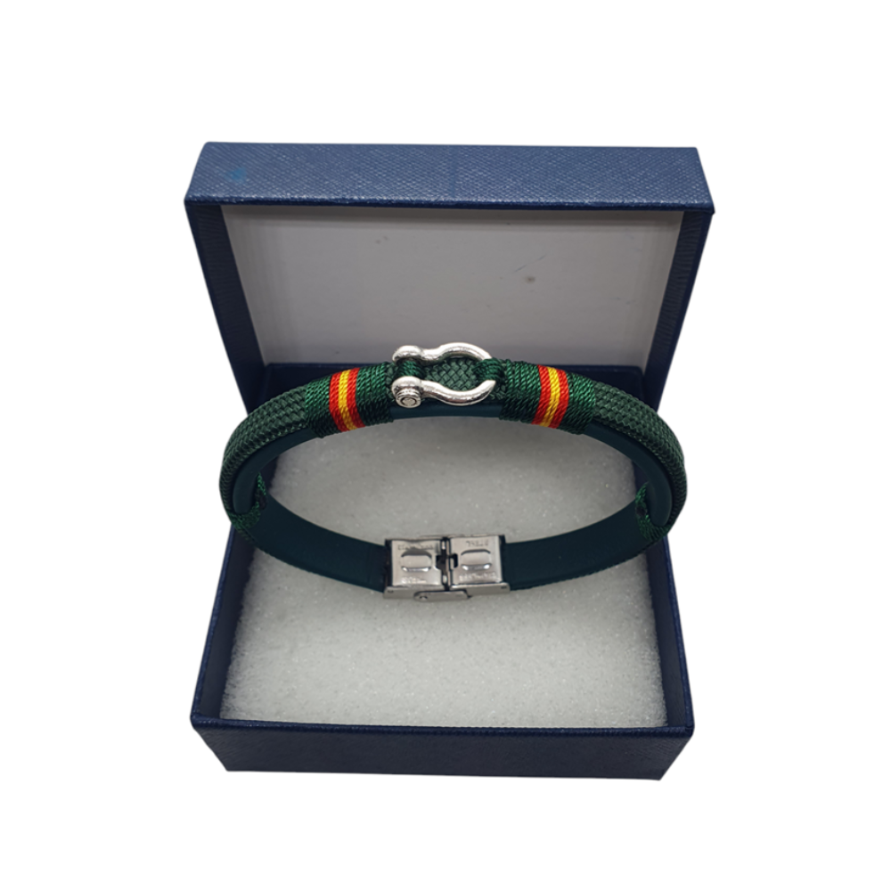 Pulsera náutica biothane grillete  para hombre verde