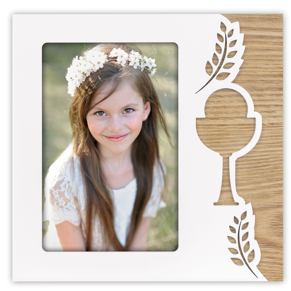 Marco Comunión Personalizado con tu foto 10x15 cm - Color blanco y madera natural con decoración perforada