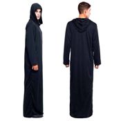 miniatura túnica larga con capucha te proporcionará una silueta sombría y misteriosa.