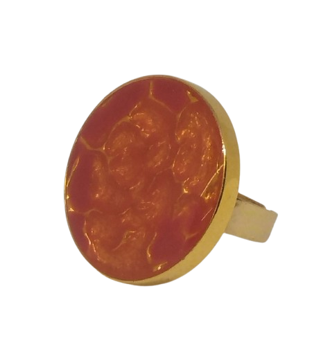 Anillo negro con vetas doradas