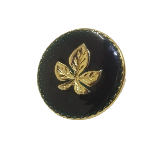 Anillo verde con detalle de hoja dorada