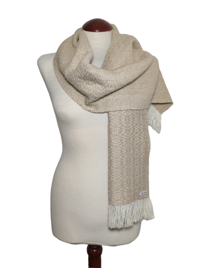 Bufanda de alpaca modelo Apolo beige