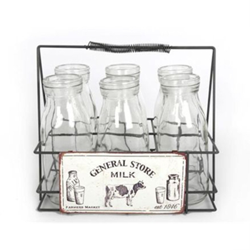 Transportador metálico con botellas