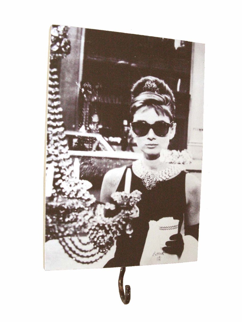 Cuadro Percha 1 gancho Audrey Hepburn escaparate 1