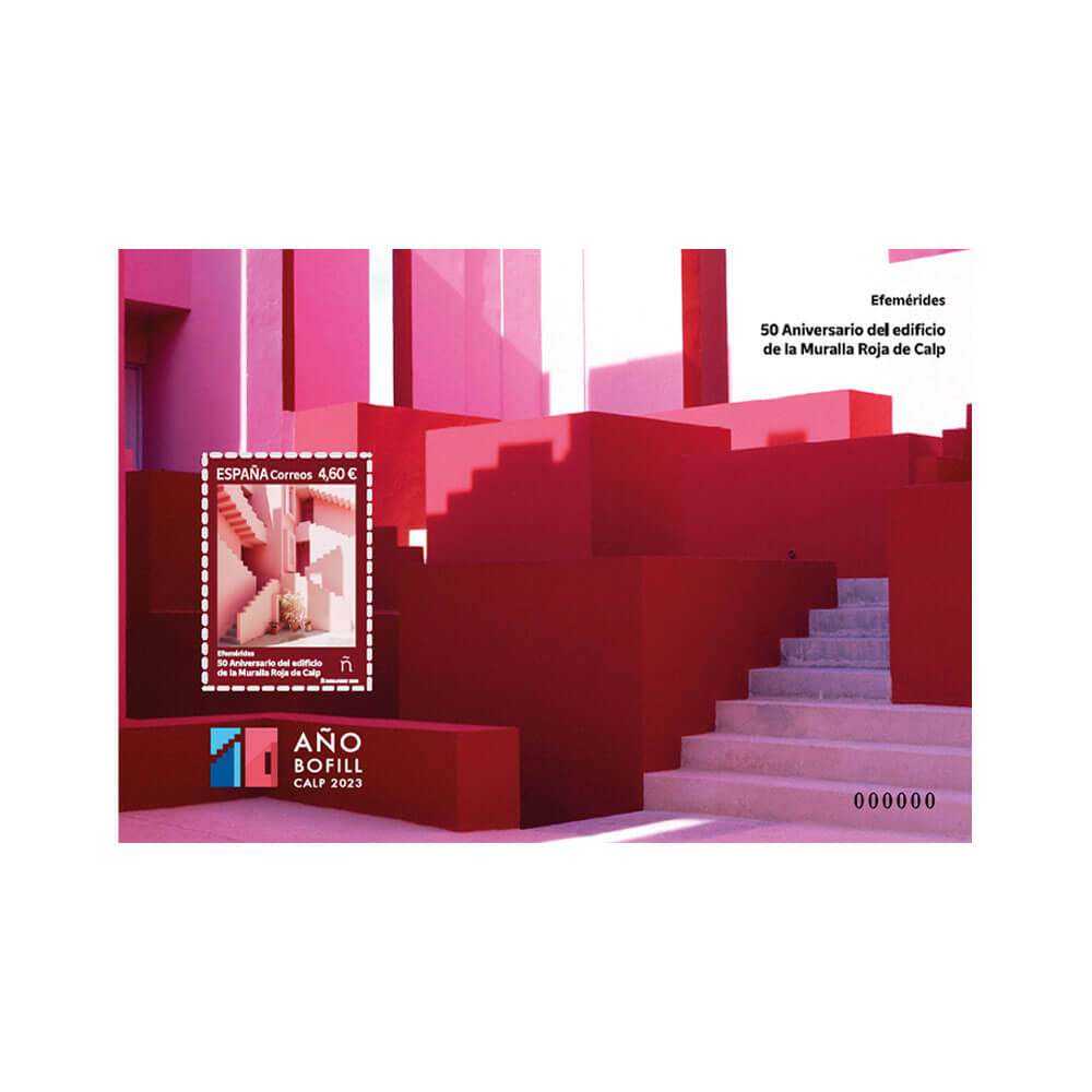 Hoja bloque 50 aniversario del edificio de la Muralla Roja de Calp con sello para coleccionar