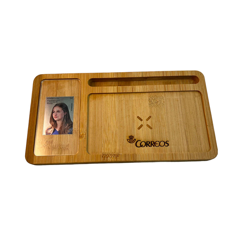Cargador organizador en bambú | Colección cargador “Leonor. Princesa de Asturias”
