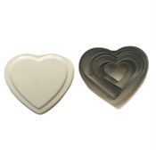miniatura Set 5 moldes galletas con forma de corazón en de caja metal