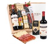 miniatura Lote 217: Cesta de Navidad Gourmet en Estuche de Madera con Vinos Reserva 1