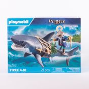 miniatura Tiburón Gigante con Pirata 2