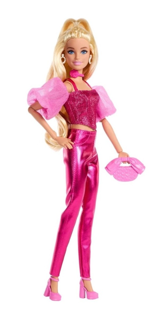Barbie Deluxe Style con corsé rosa metalizado de Mattel 1