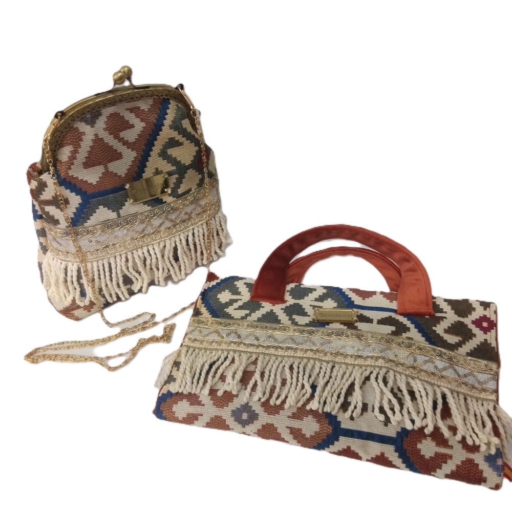 Pack Bolso Frame y Portalibros Navidad 1