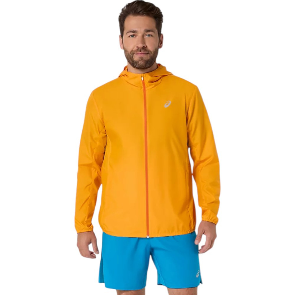 Imagen CORTAVIENTOS ASICS CORE JACKET NARANJA YAMABUKI 2011D216-800  CHAQUETA RUNNING HOMBRE 