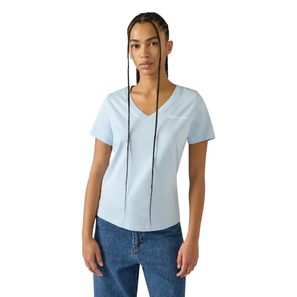 Imagen CAMISETA CHAMPION SS CUELLO EN V ICONS CELESTE 118409-BS224 MUJER CASUAL