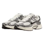 miniatura Imagen ZAPATILLAS NIKE V5 RNR GRIS NEGRO HJ5228-009 SNEAKER CASUAL HOMBRE