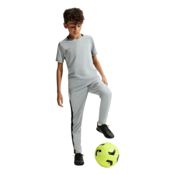 miniatura Imagen CAMISETA NIKE DRY FIT SOCCER TOP INF GRIS NEGRO HJ3716-077 FUTBOL NIÑO NIÑA